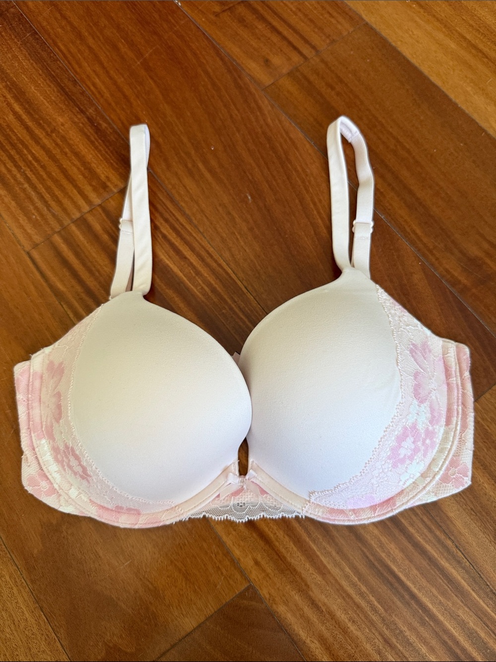 Body by Victoria Push-Up Bra